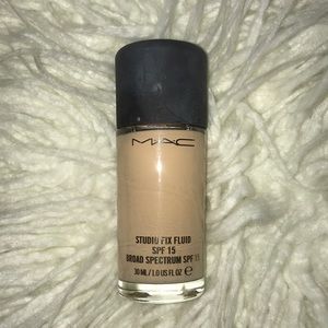 MAC Studio Fix Fluid NW13